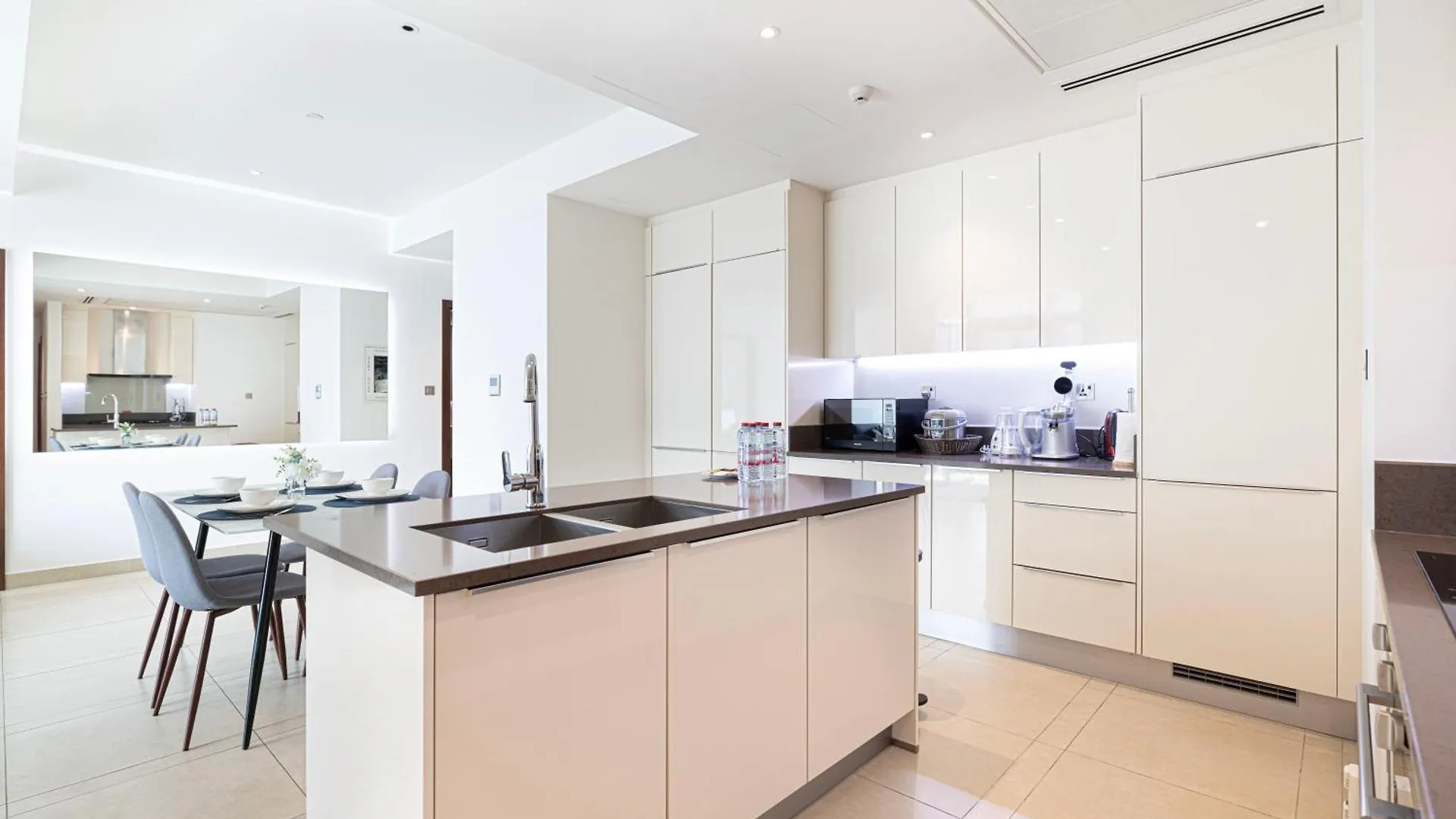 Apartmán 3Br Full Marina View For 8 Near The Metro! Dubaj 0*,  Spojené arabské emiráty