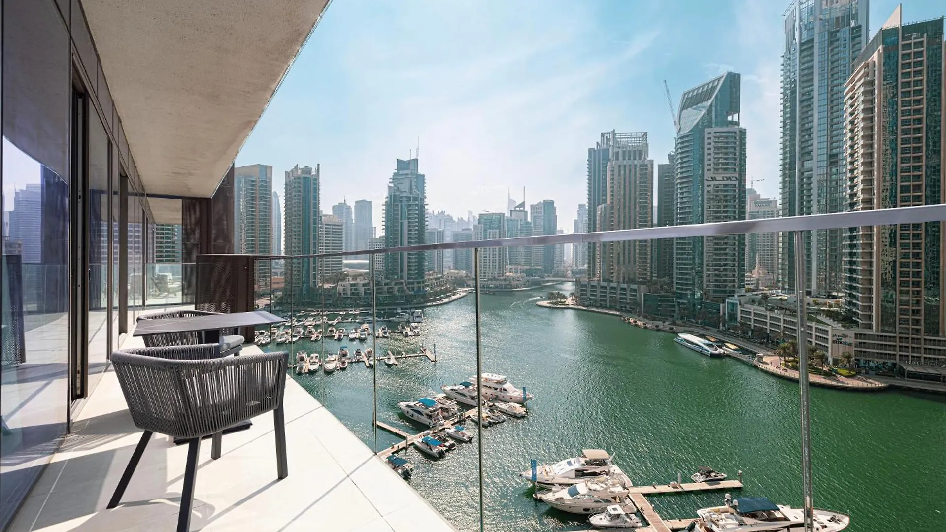 3Br Full Marina View For 8 Near The Metro! Apartment Dubai