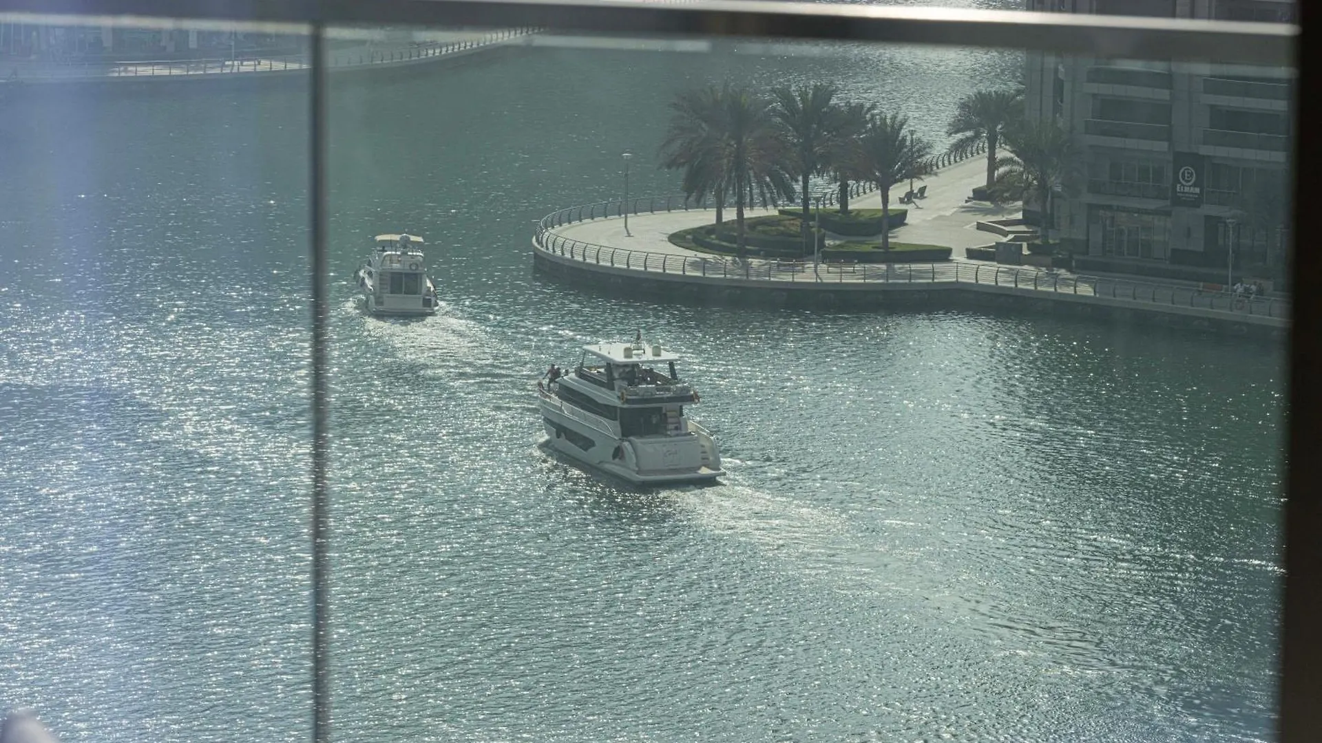 3Br Full Marina View For 8 Near The Metro! Apartment Dubai